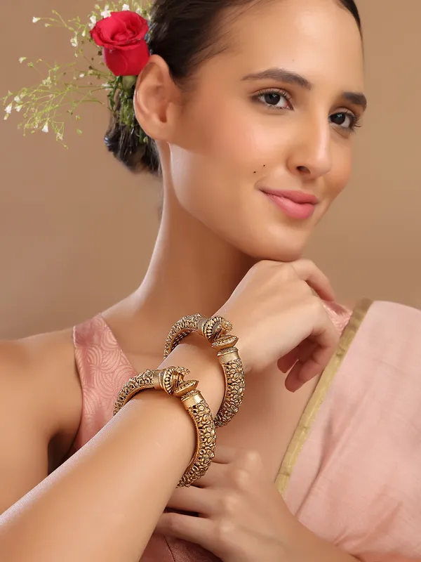 Bangle_Pair_Gold_Plated_For_Women_&_Girls