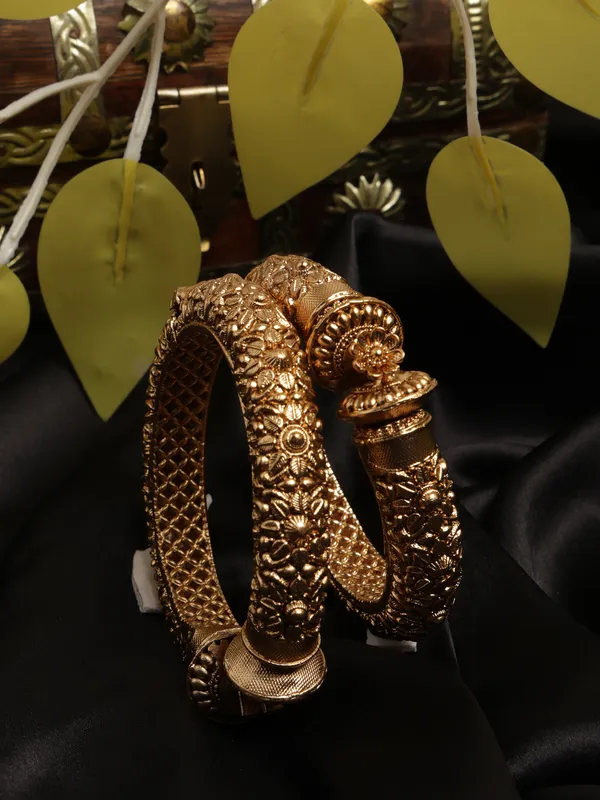 Bangle_Pair_Gold_Plated_For_Women_&_Girls