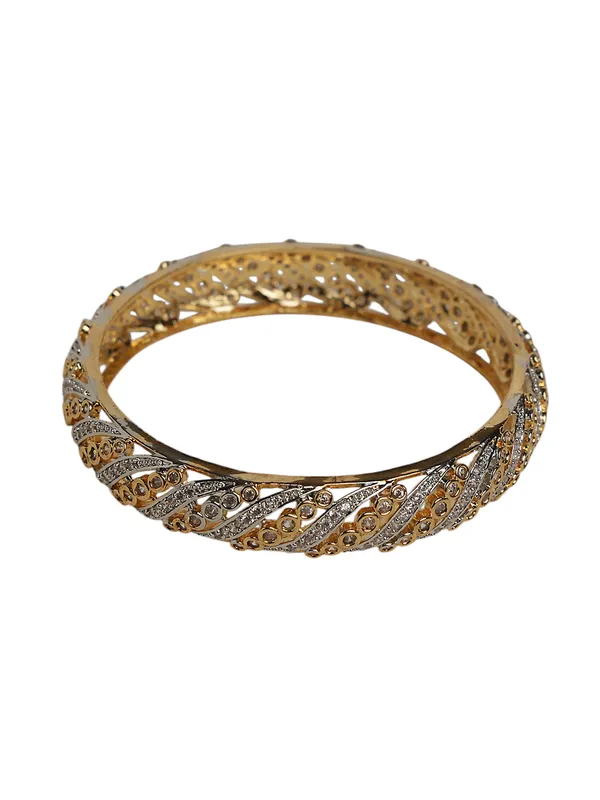 Pair_of_Elegant_Stone-Studded_Bangles_For_Women_&_Girls