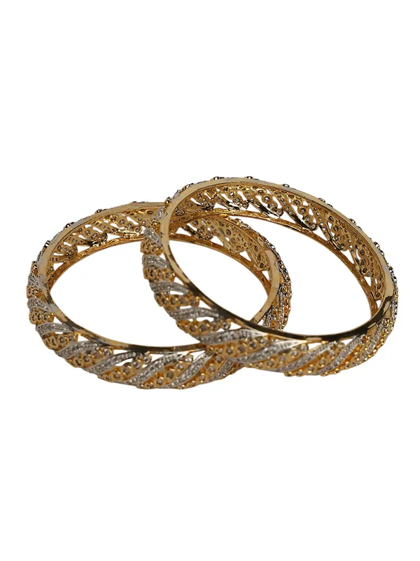 Pair_of_Elegant_Stone-Studded_Bangles_For_Women_&_Girls