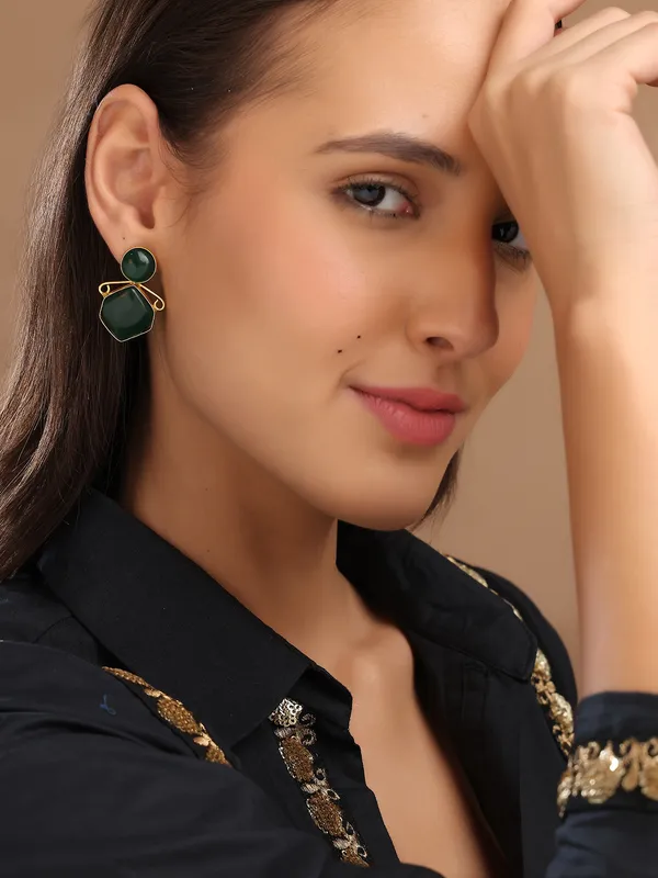 Beautiful_Red_stone_Earrings_Gold_Plated_For_Women_&_Girls