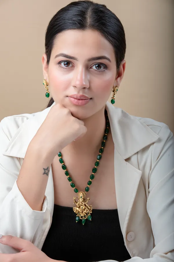 Green_Metal_Elegant_&_Premium_Earring_&_Necklace_Set_For_Women_&_Girls