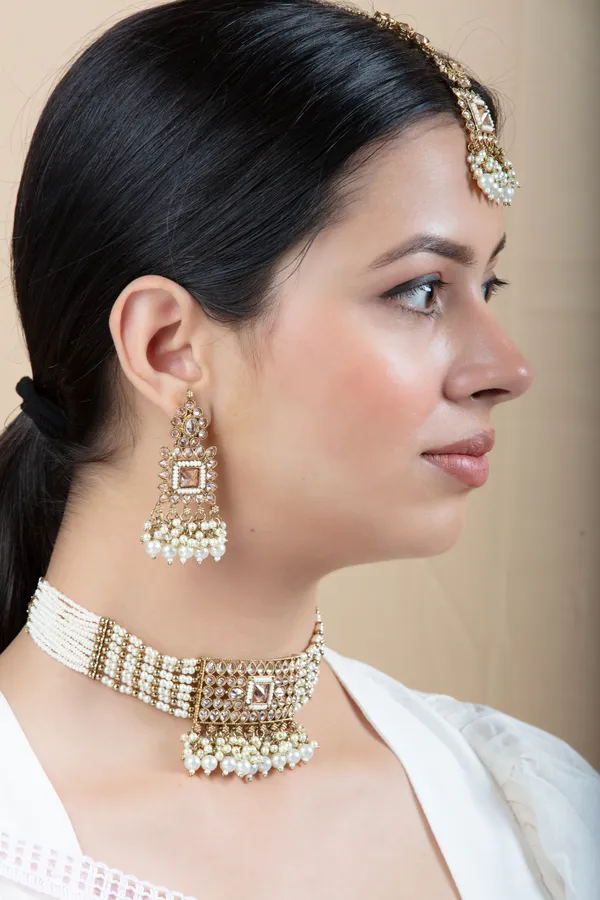 White_&_Pink_Metal_Elegant_&_Premium_Earring_&_Necklace_Set_For_Women_&_Girls