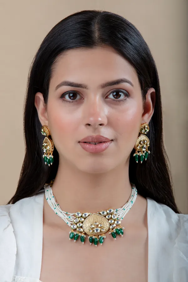 Green_&_White_Metal_Elegant_&_Premium_Earring_&_Necklace_Set_For_Women_&_Girls