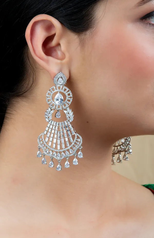 Silver_Metal_Elegant_&_Premium_Earring_For_Women_&_Girls