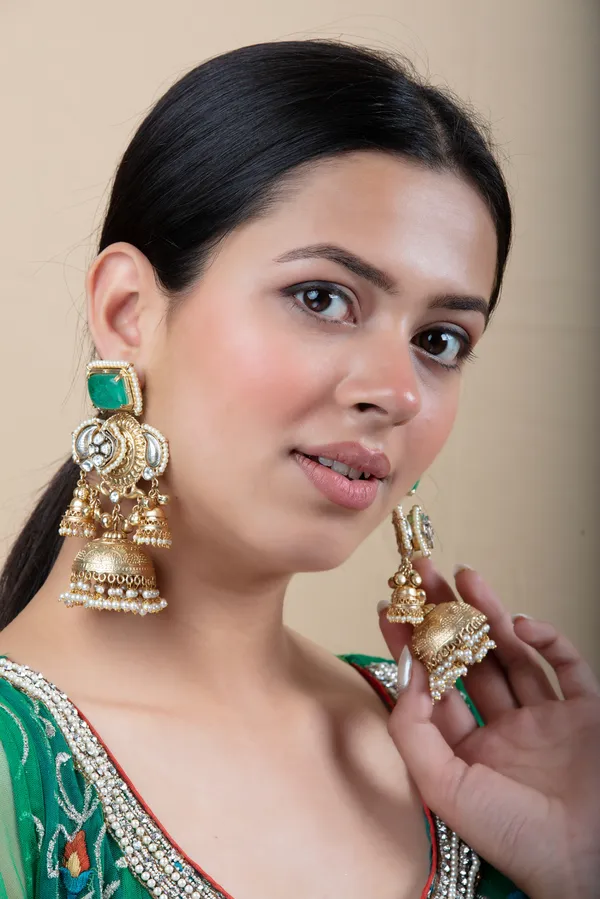 Green_,_White_&_Silver_Metal_Elegant_&_Premium_Earring_For_Women_&_Girls