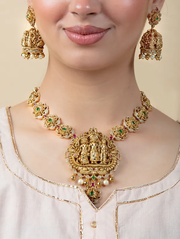 Green_&_White_Metal_Elegant_&_Premium_Earring_&_Necklace_Set_For_Women_&_Girls
