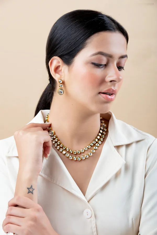 Silver_&_Golden_Metal_Elegant_&_Premium_Earring_&_Necklace_Set_For_Women_&_Girls