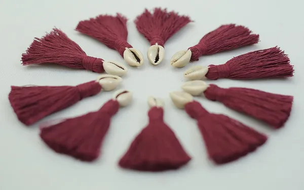 Burgundy_Mini_Cotton_Handmade_Tassels_With_Cowrie_Shells_,__Pack_Of_10