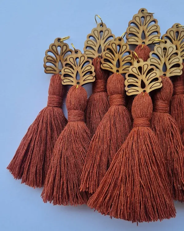 Rust_Brown_Mini_Cotton_Handmade_Tassels_with_wooden_leaf_,_Pack_of_10