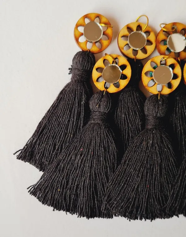 Black_Mini_Cotton_Handmade_Tassels_with_mirrors_,_Pack_of_10