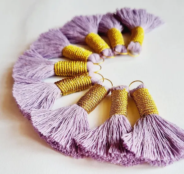 Mini_Cotton_Handmade_Tassels_With_Zari_Winding,_Pack_Of_10_(Lavender)