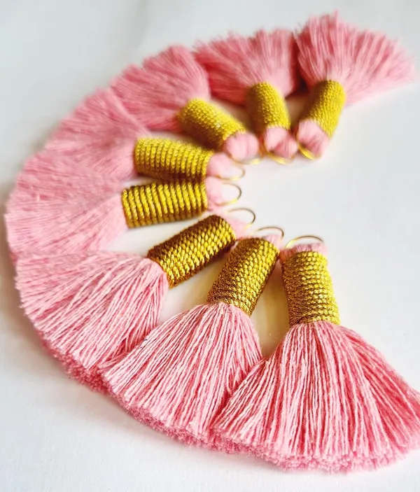 Handmade_Mini_Cotton_Tassels_with_Zari_Winding,_Pack_of_10_(_Baby_Pink)