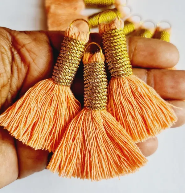Handmade_Mini_Cotton_Tassels_with_Zari_Winding,_Pack_of_10__(Peach)