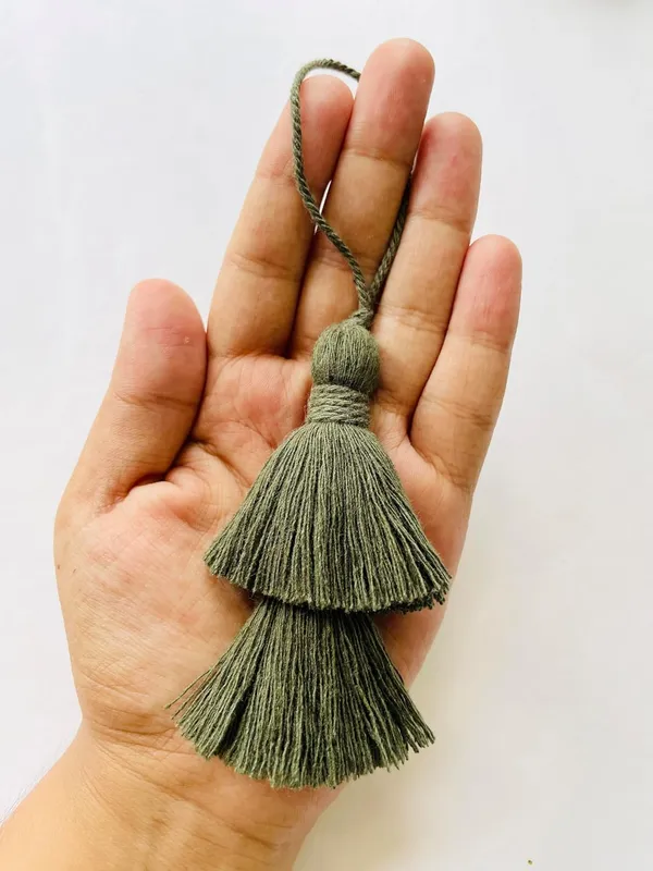 Plain_Long_Handmade_Two-Tier_Cotton_Tassels_(Pack_of_5,_Military_Green)