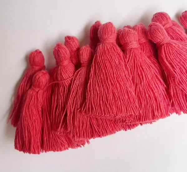 Plain_Solid_Micro_1.5_inch_Cotton_Tassels_for_Saree/Dupatta/Runners_&_DIY_Projects_(Flamingo_Pink,_Pack_of_25_pcs)