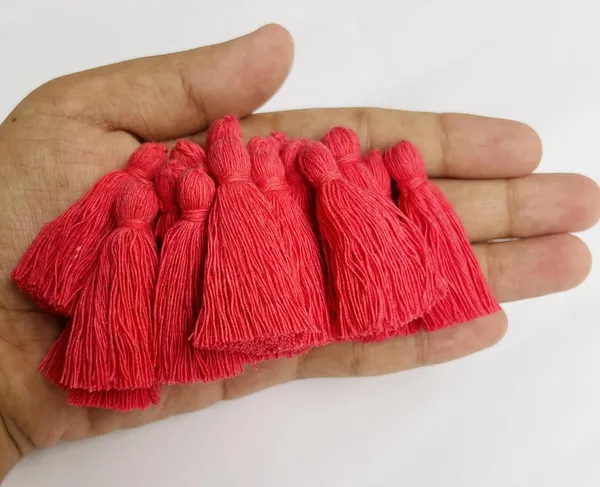 Plain_Solid_Micro_1.5_inch_Cotton_Tassels_for_Saree/Dupatta/Runners_&_DIY_Projects_(Flamingo_Pink,_Pack_of_25_pcs)