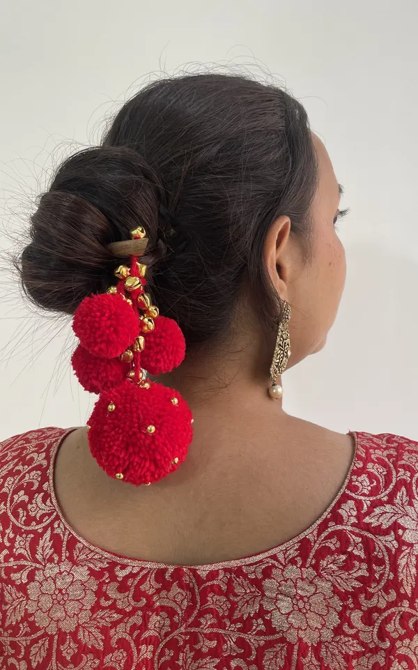 Laali_-_Boho_Festive_Pompom_Bun_Stick_(Pack_of_1)