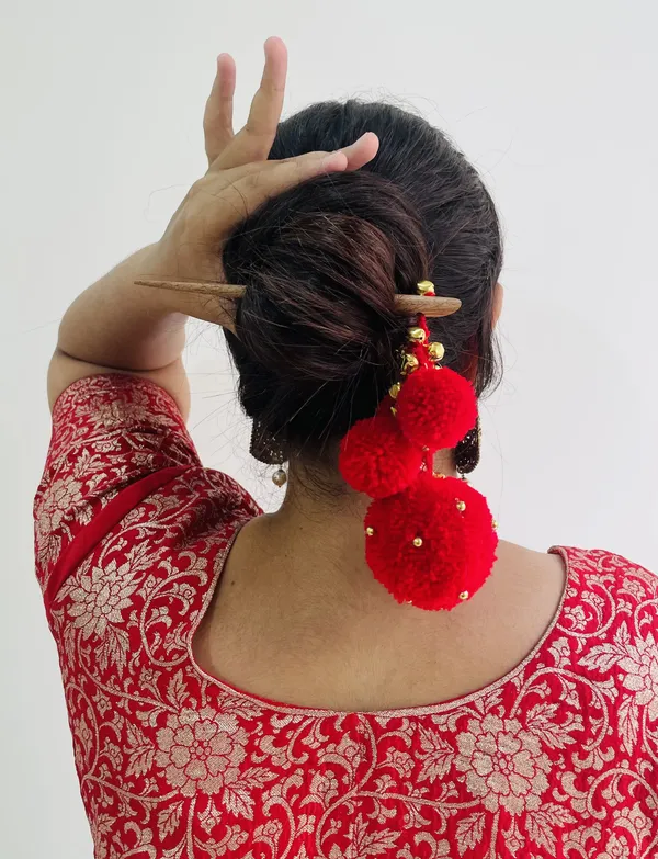 Laali_-_Boho_Festive_Pompom_Bun_Stick_(Pack_of_1)