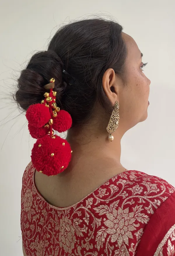 Laali_-_Boho_Festive_Pompom_Bun_Stick_(Pack_of_1)