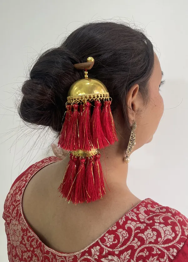 Banno_-_Boho_Festive_Tassel_Bun_Stick_(Pack_of_1)