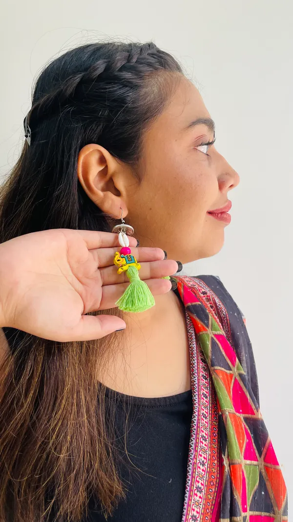 Gaj_-_Earrings_(one_pair)
