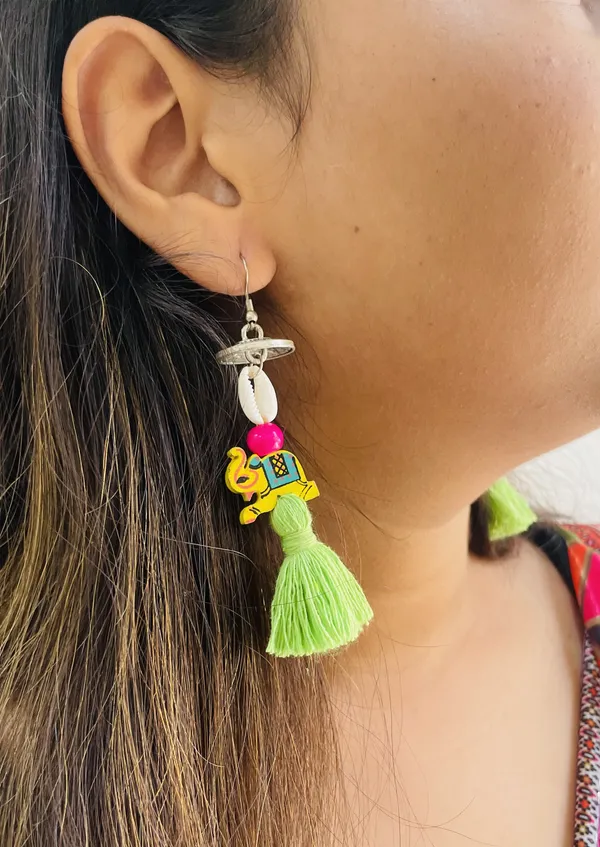 Gaj_-_Earrings_(one_pair)