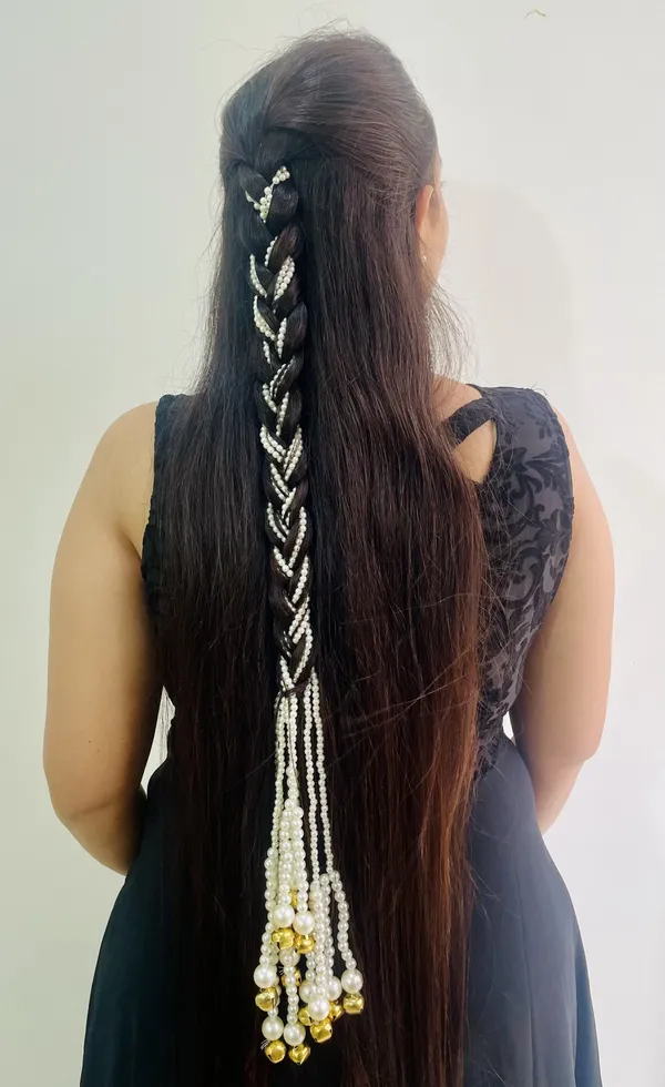 Mukta_-_Pearl_Hair_Parandi_(Pack_of_1)