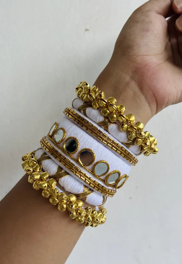 Navya-_Handmade_Bangles_(Stack_of_7)