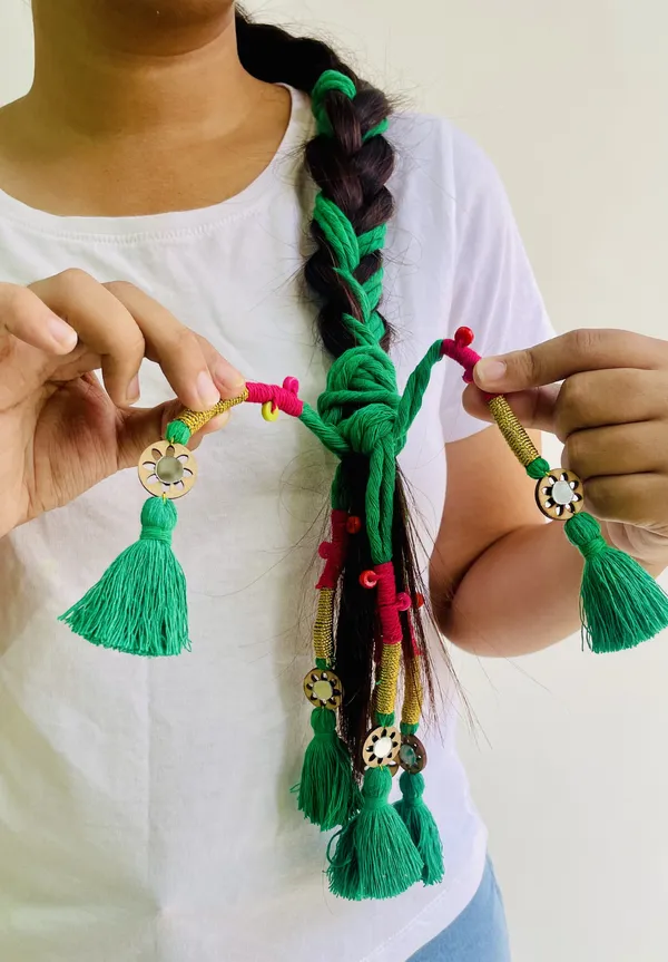 Neelima_-_Boho_Hnadmade_Parandi_(Dark_Green_-Pack_of_1)
