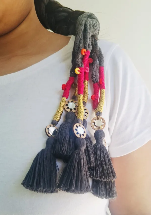 Neelima_-_Boho_Hnadmade_Parandi_(Dark_Grey_-Pack_of_1)