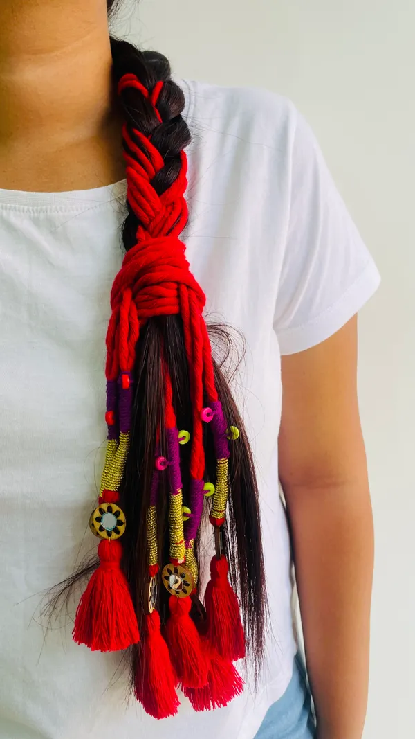 Neelima_-_Boho_Handmade_Parandi_(Red-Pack_of_1)