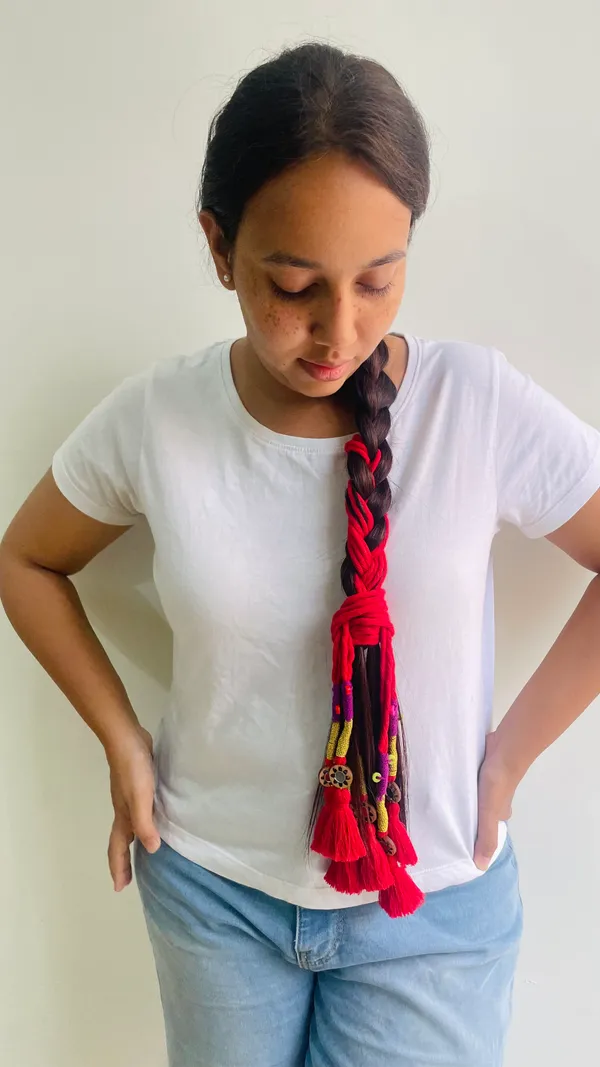 Neelima_-_Boho_Handmade_Parandi_(Red-Pack_of_1)