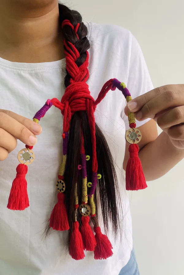 Neelima_-_Boho_Handmade_Parandi_(Red-Pack_of_1)