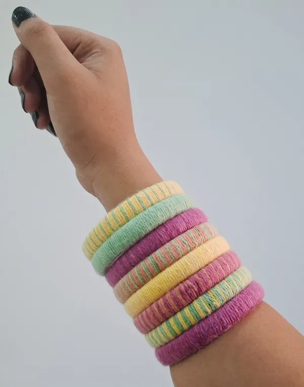 Phagun_-_Hnadmade_Bangles_(Stack_of_8)