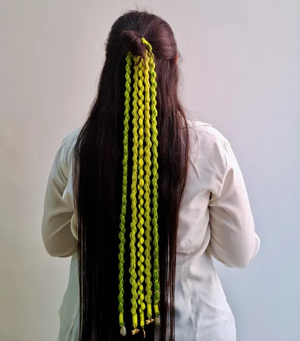 Rang_-_Handmade_Parandi_(Green)_(Full_Length_20-22_inch)_(Pack_of_1)