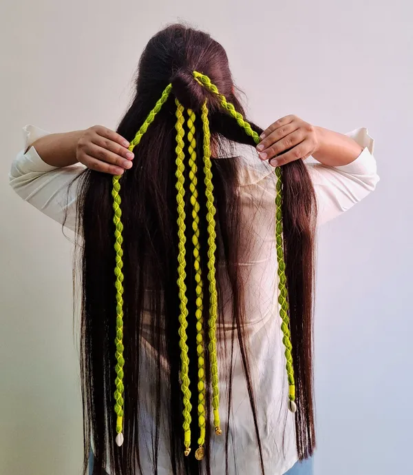 Rang_-_Handmade_Parandi_(Green)_(Full_Length_20-22_inch)_(Pack_of_1)