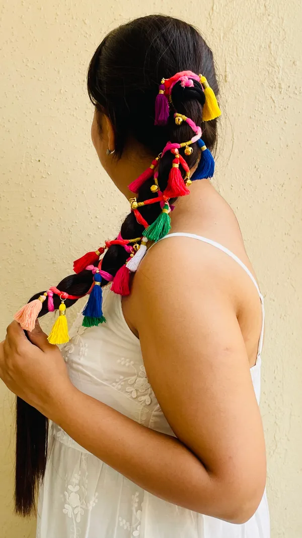 Rangoli-_Hair_Braid_with_Tassels_(Multicolor)_(Pack_of_1)
