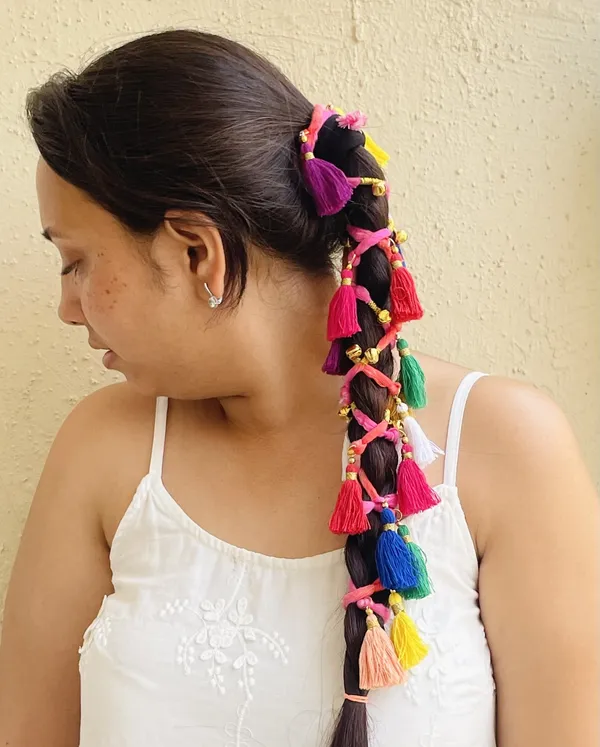 Rangoli-_Hair_Braid_with_Tassels_(Multicolor)_(Pack_of_1)