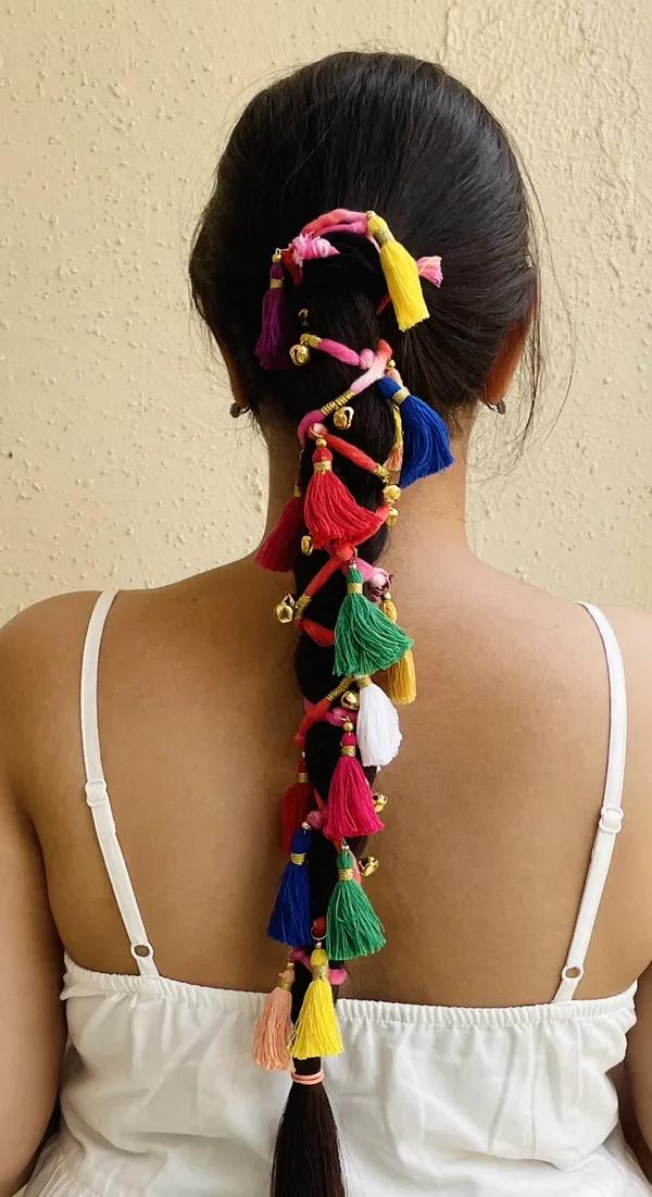 Rangoli-_Hair_Braid_with_Tassels_(Multicolor)_(Pack_of_1)