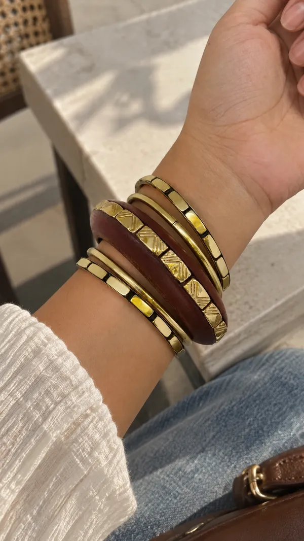 Ria_-_Wooden_Bangle_(Stack_of_5_bangles)