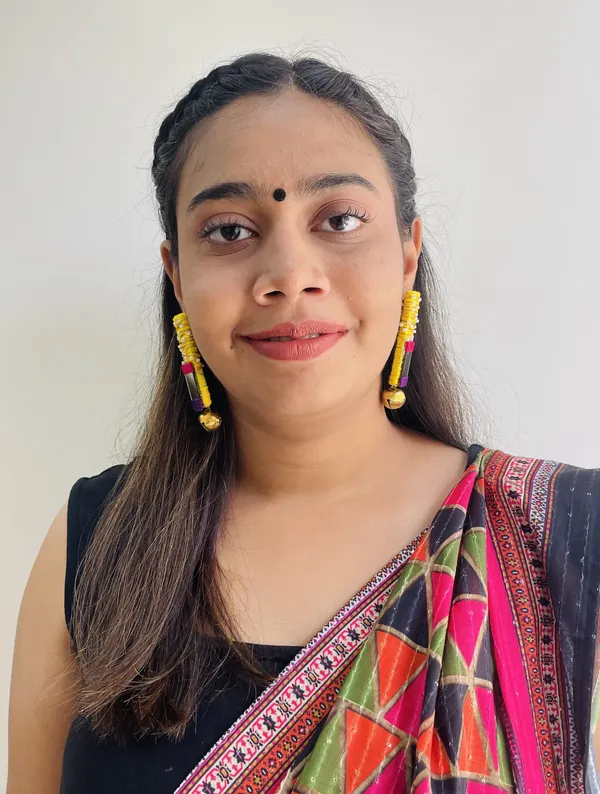 Shaila_-_Earrings_(One_Pair)