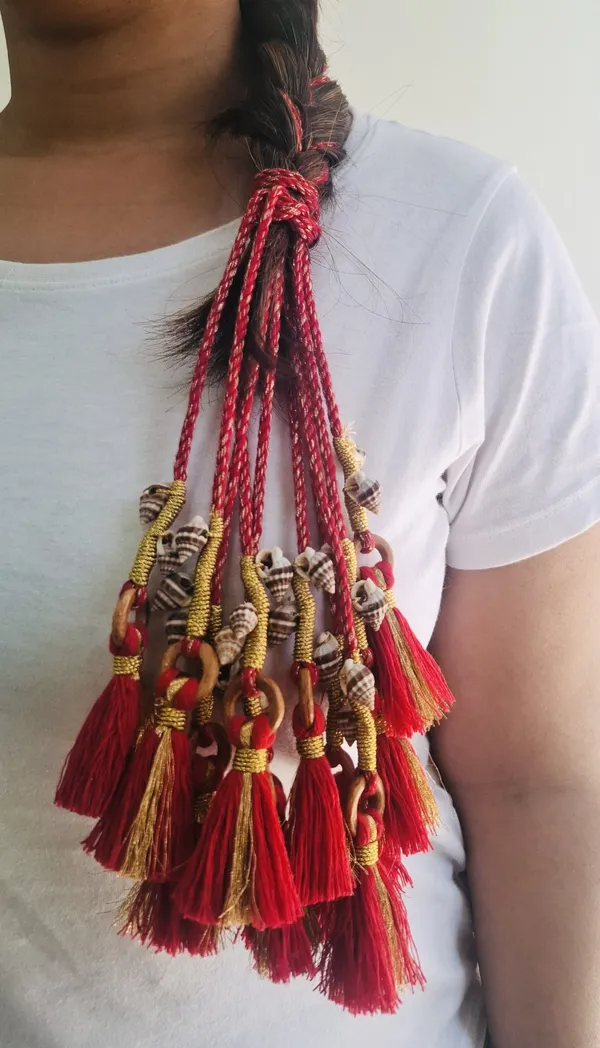 Shankh_-_Red_Boho_Handmade_Parandi_(Pack_of_1)