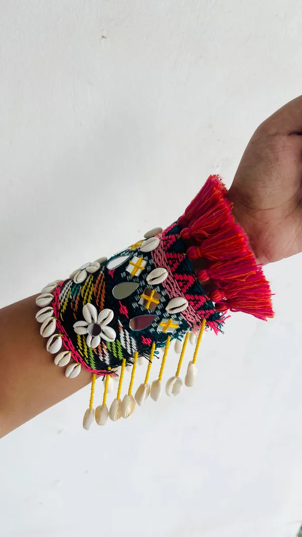 Tara_-_Adjustible_Boho_Handcuff