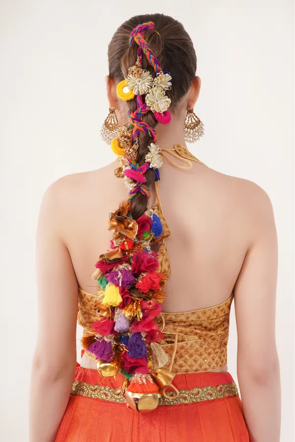 Patakha_Kudi_-_Handmade_Boho_Parandi