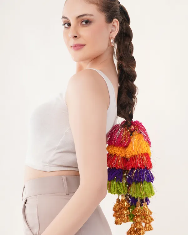 Desi_Jalwa_-_Boho_Handmade_Parandi_with_2_brooches