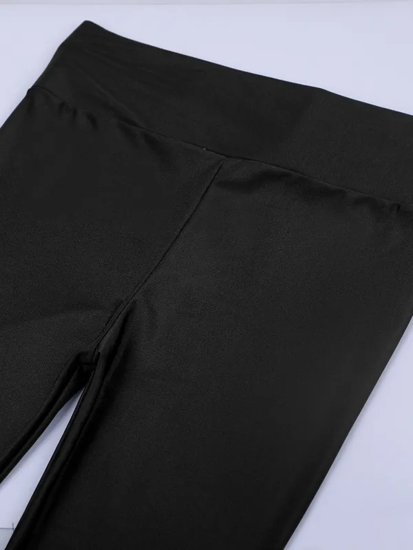 Black_Nylon_High_Waist_Shimmer_&_Glossy_Leggings_For_Women_&_Girls