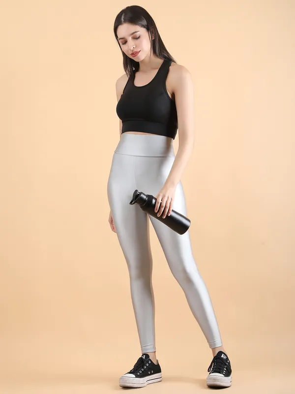Silver_Nylon_High_Waist_Shimmer_&_Glossy_Leggings_For_Women_&_Girls