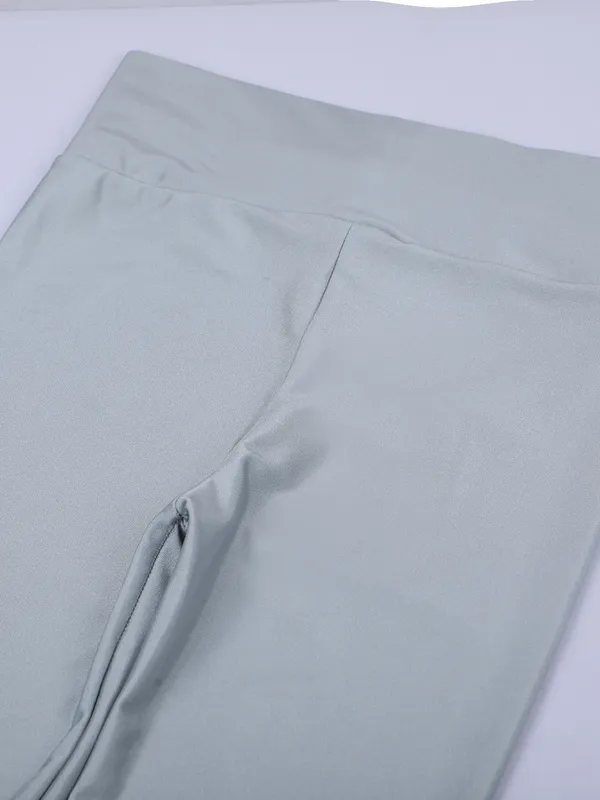 Silver_Nylon_High_Waist_Shimmer_&_Glossy_Leggings_For_Women_&_Girls