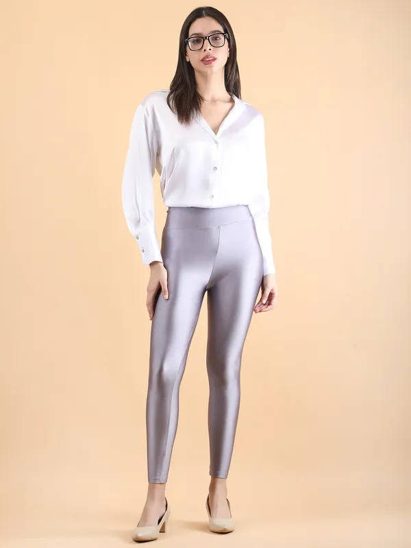 Steel_Grey_Nylon_High_Waist_Shimmer_&_Glossy_Leggings_For_Women_&_Girls